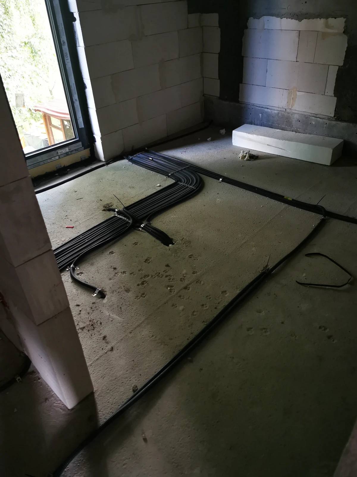 instalacje elektryczne w domu